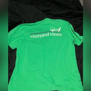 Green Vineyard Vines Tee shirt size medium